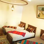 Sun And Sands Apartment